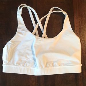 Lululemon energy bra size 8
